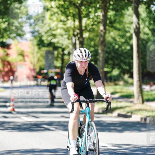 09.08.2026 - GEWOBA Citytriathlon Bremen Michael Burmester http://msf.ph/oto/9951417 09.08.2026 14:16:01 Radfahren 14, 37, 43, 89, 133, 163, 172, 182, 232, 291, 308, 329 meine-sportfotos.de