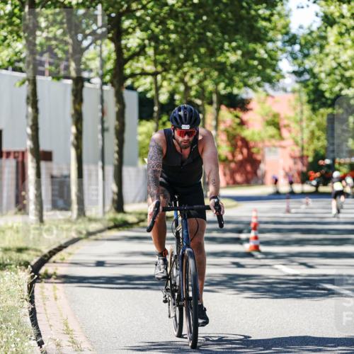 09.08.2026 - GEWOBA Citytriathlon Bremen Michael Burmester http://msf.ph/oto/9951422 09.08.2026 14:16:04 Radfahren 39, 43, 89, 133, 163, 172, 182, 232, 291, 308, 329 meine-sportfotos.de