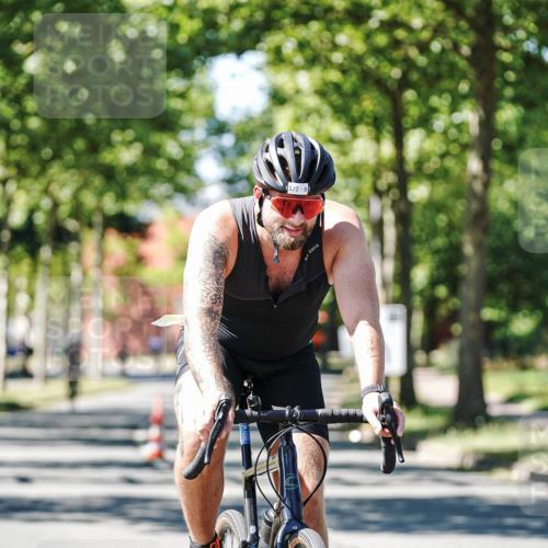 09.08.2026 - GEWOBA Citytriathlon Bremen Michael Burmester http://msf.ph/oto/9951424 09.08.2026 14:16:05 Radfahren 39, 43, 89, 133, 172, 182, 232, 291, 329 meine-sportfotos.de