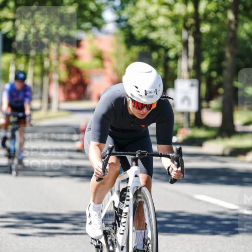 09.08.2026 - GEWOBA Citytriathlon Bremen Michael Burmester http://msf.ph/oto/9951475 09.08.2026 14:16:53 Radfahren 106, 236, 286, 334, 339 meine-sportfotos.de
