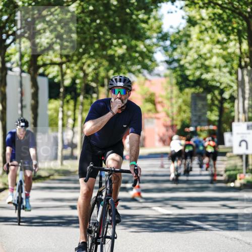 09.08.2026 - GEWOBA Citytriathlon Bremen Michael Burmester http://msf.ph/oto/9951480 09.08.2026 14:17:07 Radfahren 42, 106, 211, 395, 396 meine-sportfotos.de