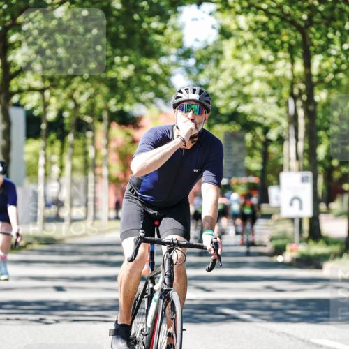 09.08.2026 - GEWOBA Citytriathlon Bremen Michael Burmester http://msf.ph/oto/9951482 09.08.2026 14:17:07 Radfahren 42, 106, 211, 395, 396 meine-sportfotos.de