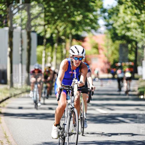 09.08.2026 - GEWOBA Citytriathlon Bremen Michael Burmester http://msf.ph/oto/9951531 09.08.2026 14:17:43 Radfahren 106, 193, 229, 235, 256, 269, 290, 293, 309, 316, 320, 336, 337, 378, 429, 457, 470, 485 meine-sportfotos.de