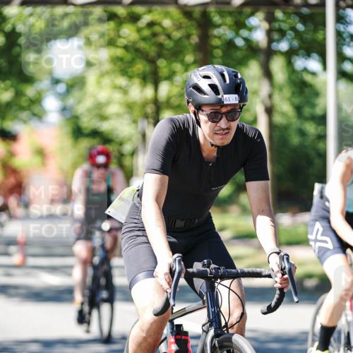 09.08.2026 - GEWOBA Citytriathlon Bremen Michael Burmester http://msf.ph/oto/9951570 09.08.2026 14:18:11 Radfahren 61, 87, 242, 288, 300, 312, 343, 364, 371, 404, 453, 462, 466, 527 meine-sportfotos.de