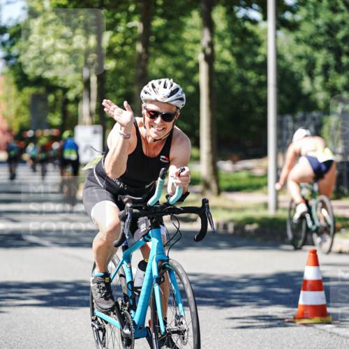 09.08.2026 - GEWOBA Citytriathlon Bremen Michael Burmester http://msf.ph/oto/9951579 09.08.2026 14:18:18 Radfahren 87, 207, 213, 242, 276, 288, 300, 312, 343, 363, 404, 453, 462, 466, 527 meine-sportfotos.de