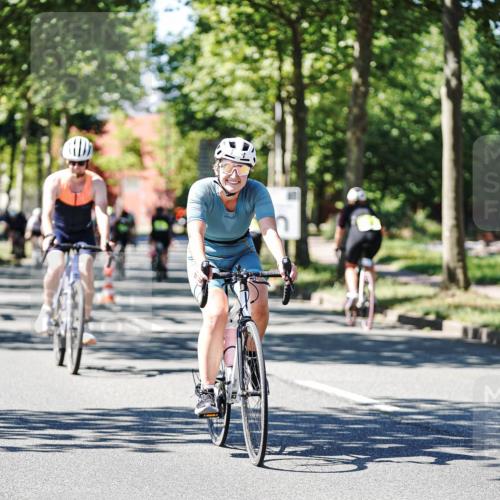 09.08.2026 - GEWOBA Citytriathlon Bremen Michael Burmester http://msf.ph/oto/9951630 09.08.2026 14:18:47 Radfahren 107, 173, 210, 221, 227, 244, 266, 277, 289, 297, 314, 324, 344, 347, 352, 369, 370, 385, 455 meine-sportfotos.de