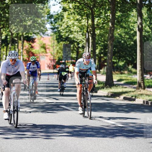 09.08.2026 - GEWOBA Citytriathlon Bremen Michael Burmester http://msf.ph/oto/9951636 09.08.2026 14:18:52 Radfahren 107, 173, 210, 221, 227, 244, 266, 277, 289, 297, 314, 324, 341, 344, 347, 352, 370, 385, 403, 455 meine-sportfotos.de