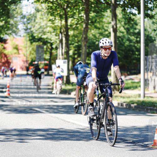 09.08.2026 - GEWOBA Citytriathlon Bremen Michael Burmester http://msf.ph/oto/9951709 09.08.2026 14:19:40 Radfahren 142, 166, 196, 206, 222, 230, 234, 239, 261, 262, 273, 281, 319, 326, 330, 342, 454, 521 meine-sportfotos.de
