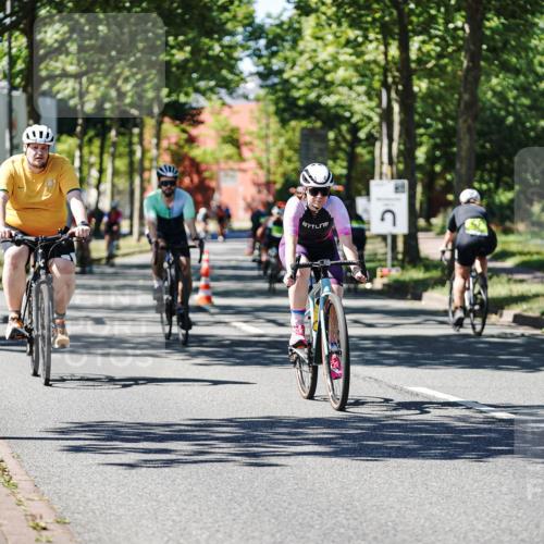 09.08.2026 - GEWOBA Citytriathlon Bremen Michael Burmester http://msf.ph/oto/9951716 09.08.2026 14:19:43 Radfahren 142, 166, 196, 206, 209, 222, 234, 239, 258, 262, 273, 281, 319, 326, 330, 342, 454, 458 meine-sportfotos.de
