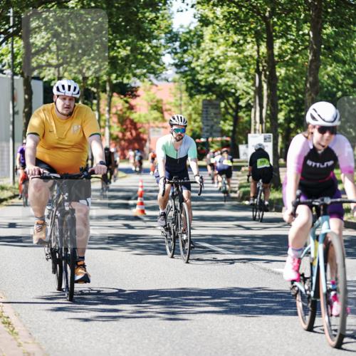 09.08.2026 - GEWOBA Citytriathlon Bremen Michael Burmester http://msf.ph/oto/9951717 09.08.2026 14:19:44 Radfahren 142, 166, 196, 206, 209, 222, 234, 239, 258, 262, 273, 281, 319, 326, 330, 342, 454, 458 meine-sportfotos.de