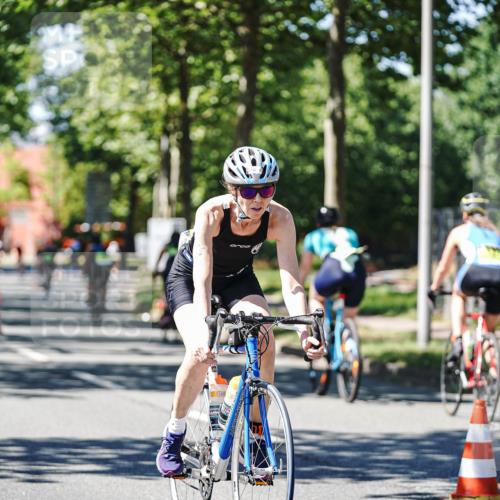 09.08.2026 - GEWOBA Citytriathlon Bremen Michael Burmester http://msf.ph/oto/9951771 09.08.2026 14:20:20 Radfahren 199, 233, 250, 313, 368, 398, 417, 431, 456, 482, 532 meine-sportfotos.de