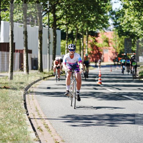 09.08.2026 - GEWOBA Citytriathlon Bremen Michael Burmester http://msf.ph/oto/9951780 09.08.2026 14:20:26 Radfahren 199, 233, 250, 338, 384, 398, 417, 450, 456, 482, 532 meine-sportfotos.de