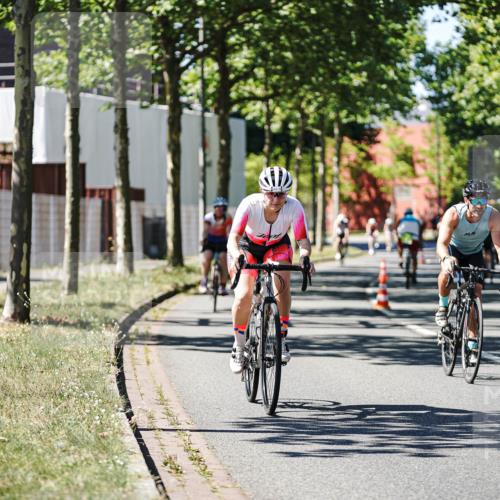09.08.2026 - GEWOBA Citytriathlon Bremen Michael Burmester http://msf.ph/oto/9951799 09.08.2026 14:20:44 Radfahren 198, 264, 282, 338, 390, 402, 438, 501 meine-sportfotos.de