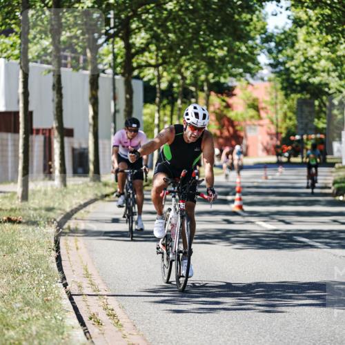 09.08.2026 - GEWOBA Citytriathlon Bremen Michael Burmester http://msf.ph/oto/9951836 09.08.2026 14:21:18 Radfahren 167, 231, 348, 388, 405, 412, 422, 440, 493, 515 meine-sportfotos.de