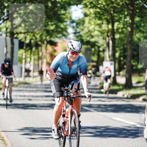 09.08.2026 - GEWOBA Citytriathlon Bremen Michael Burmester http://msf.ph/oto/9951862 09.08.2026 14:21:34 Radfahren 138, 194, 195, 201, 299, 393, 421, 422, 428, 493, 525 meine-sportfotos.de