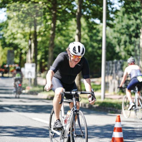 09.08.2026 - GEWOBA Citytriathlon Bremen Michael Burmester http://msf.ph/oto/9951871 09.08.2026 14:21:41 Radfahren 23, 138, 194, 195, 201, 299, 358, 393, 421, 423, 442, 449, 525 meine-sportfotos.de