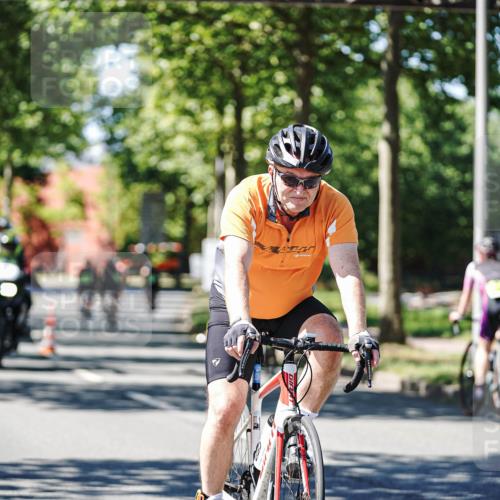 09.08.2026 - GEWOBA Citytriathlon Bremen Michael Burmester http://msf.ph/oto/9951884 09.08.2026 14:21:50 Radfahren 23, 195, 358, 393, 423, 437, 442, 449 meine-sportfotos.de