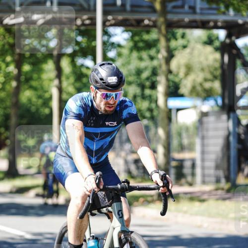 09.08.2026 - GEWOBA Citytriathlon Bremen Michael Burmester http://msf.ph/oto/9951932 09.08.2026 14:22:41 Radfahren 104, 275, 298, 381, 389, 394, 397, 411, 413, 452 meine-sportfotos.de