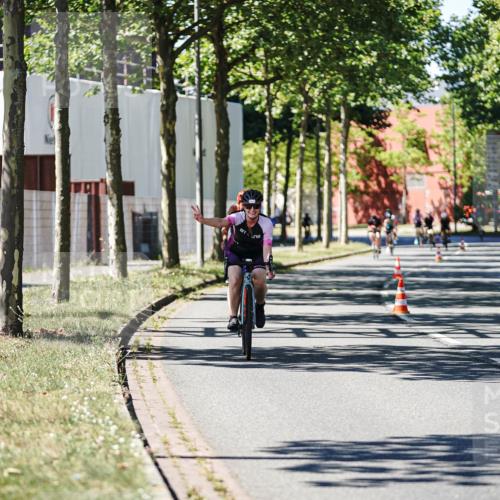 09.08.2026 - GEWOBA Citytriathlon Bremen Michael Burmester http://msf.ph/oto/9951934 09.08.2026 14:22:47 Radfahren 188, 259, 298, 381, 394, 411, 452 meine-sportfotos.de