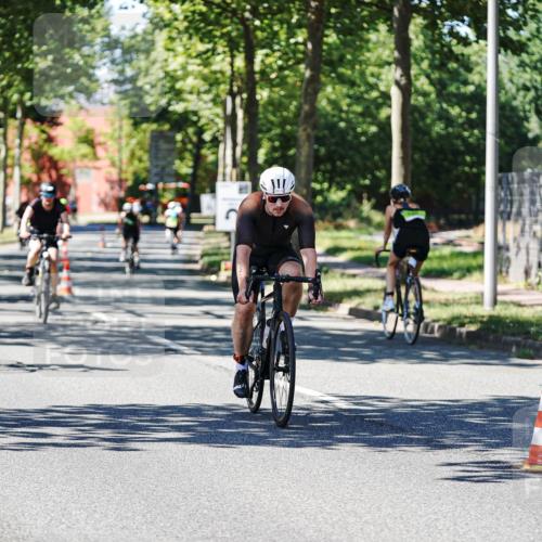 09.08.2026 - GEWOBA Citytriathlon Bremen Michael Burmester http://msf.ph/oto/9951949 09.08.2026 14:22:56 Radfahren 188, 245, 259, 267, 298, 372, 419, 452, 480, 486 meine-sportfotos.de