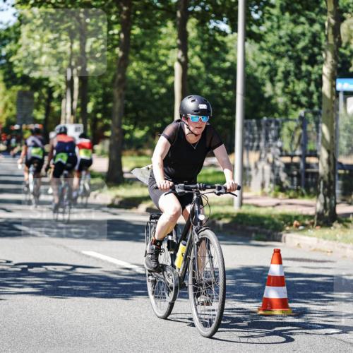 09.08.2026 - GEWOBA Citytriathlon Bremen Michael Burmester http://msf.ph/oto/9951956 09.08.2026 14:22:58 Radfahren 188, 245, 259, 267, 372, 415, 419, 452, 480, 486 meine-sportfotos.de