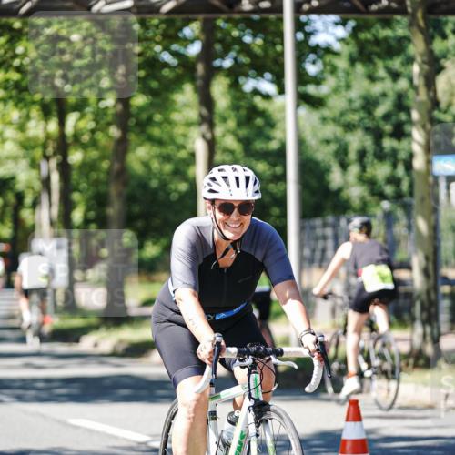 09.08.2026 - GEWOBA Citytriathlon Bremen Michael Burmester http://msf.ph/oto/9952052 09.08.2026 14:24:27 Radfahren 160, 367, 436, 451, 483, 488, 495, 505 meine-sportfotos.de