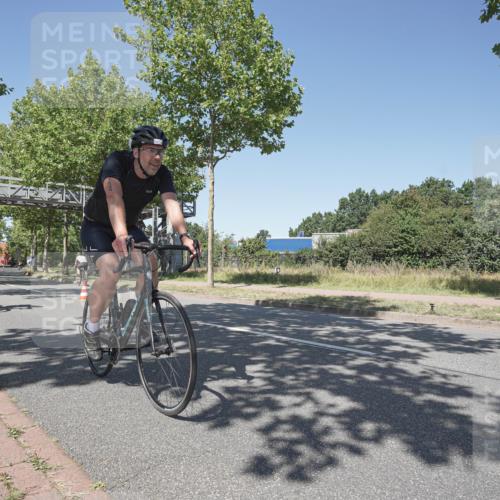 09.08.2026 - GEWOBA Citytriathlon Bremen Michael Burmester http://msf.ph/oto/9952135 09.08.2026 13:18:12 Radfahren 627, 798, 876, 953, 989, 1010 meine-sportfotos.de