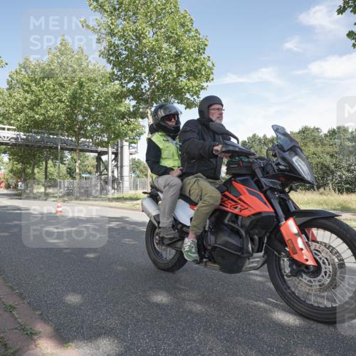 09.08.2026 - GEWOBA Citytriathlon Bremen Michael Burmester http://msf.ph/oto/9952164 09.08.2026 10:20:53 Radfahren  meine-sportfotos.de