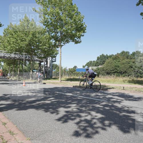 09.08.2026 - GEWOBA Citytriathlon Bremen Michael Burmester http://msf.ph/oto/9952168 09.08.2026 13:18:53 Radfahren 626, 1104, 1115, 1159 meine-sportfotos.de
