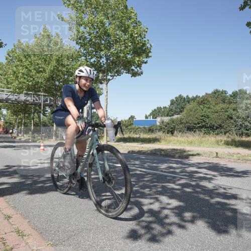 09.08.2026 - GEWOBA Citytriathlon Bremen Michael Burmester http://msf.ph/oto/9952184 09.08.2026 13:19:09 Radfahren 626, 753, 797, 870, 915, 1123 meine-sportfotos.de