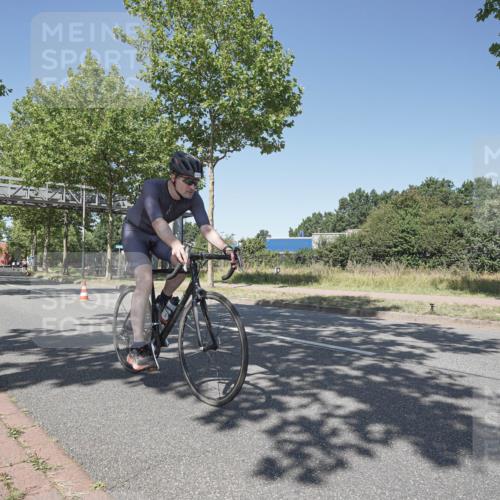 09.08.2026 - GEWOBA Citytriathlon Bremen Michael Burmester http://msf.ph/oto/9952223 09.08.2026 13:20:04 Radfahren 656, 817, 923, 940 meine-sportfotos.de