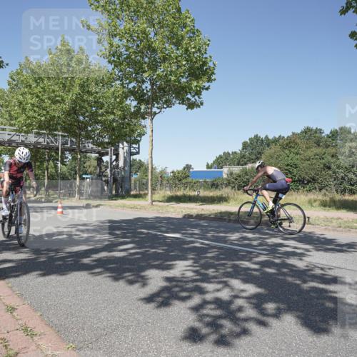 09.08.2026 - GEWOBA Citytriathlon Bremen Michael Burmester http://msf.ph/oto/9952231 09.08.2026 13:20:20 Radfahren 859, 933, 943, 1140 meine-sportfotos.de