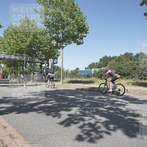 09.08.2026 - GEWOBA Citytriathlon Bremen Michael Burmester http://msf.ph/oto/9952241 09.08.2026 13:20:30 Radfahren 933, 943, 991, 1007 meine-sportfotos.de