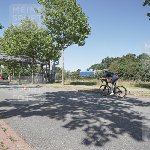 09.08.2026 - GEWOBA Citytriathlon Bremen Michael Burmester http://msf.ph/oto/9952260 09.08.2026 13:21:30 Radfahren 887 meine-sportfotos.de