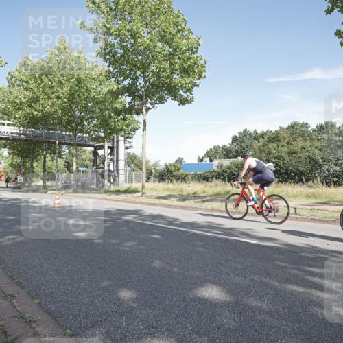 09.08.2026 - GEWOBA Citytriathlon Bremen Michael Burmester http://msf.ph/oto/9952356 09.08.2026 10:27:47 Radfahren 338, 339, 529 meine-sportfotos.de