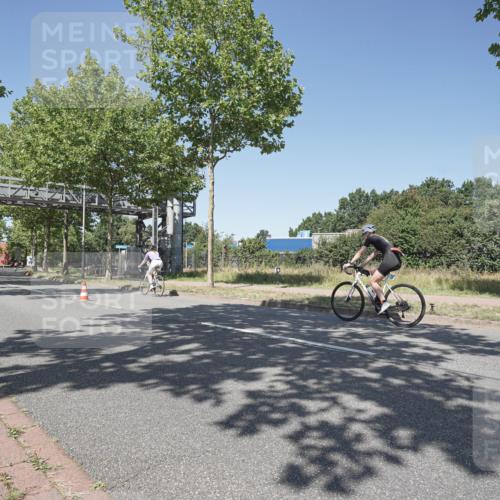 09.08.2026 - GEWOBA Citytriathlon Bremen Michael Burmester http://msf.ph/oto/9952371 09.08.2026 13:24:28 Radfahren 873, 908, 917, 1020, 1120 meine-sportfotos.de