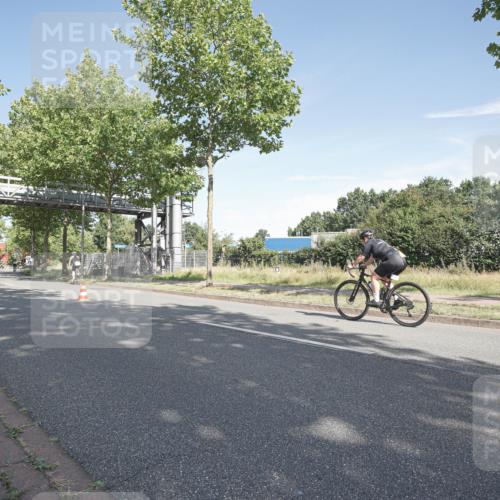 09.08.2026 - GEWOBA Citytriathlon Bremen Michael Burmester http://msf.ph/oto/9952491 09.08.2026 10:29:51 Radfahren 231, 289, 298, 312, 328, 364, 379, 388, 403, 406, 479, 528 meine-sportfotos.de