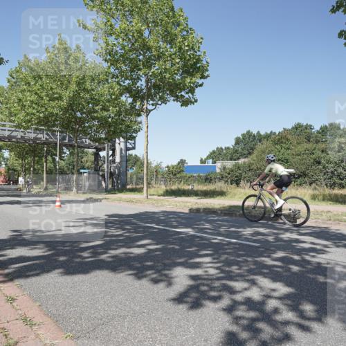 09.08.2026 - GEWOBA Citytriathlon Bremen Michael Burmester http://msf.ph/oto/9952494 09.08.2026 13:31:15 Radfahren 899 meine-sportfotos.de