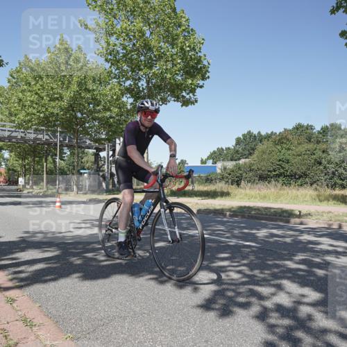 09.08.2026 - GEWOBA Citytriathlon Bremen Michael Burmester http://msf.ph/oto/9952564 09.08.2026 13:37:50 Radfahren 780, 1005 meine-sportfotos.de