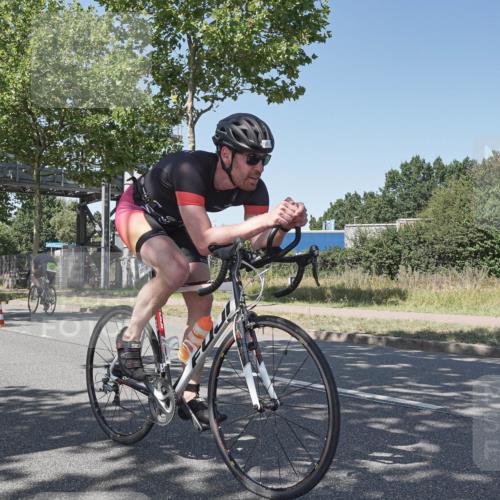 09.08.2026 - GEWOBA Citytriathlon Bremen Michael Burmester http://msf.ph/oto/9952608 09.08.2026 14:06:54 Radfahren 188 meine-sportfotos.de