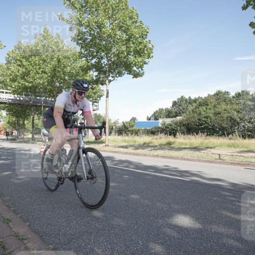 09.08.2026 - GEWOBA Citytriathlon Bremen Michael Burmester http://msf.ph/oto/9952609 09.08.2026 10:31:49 Radfahren 25, 125, 288, 337, 344, 397, 405, 443, 458, 489 meine-sportfotos.de
