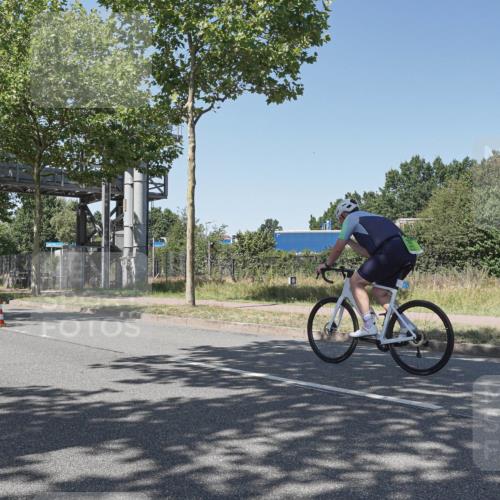 09.08.2026 - GEWOBA Citytriathlon Bremen Michael Burmester http://msf.ph/oto/9952654 09.08.2026 14:08:39 Radfahren 176 meine-sportfotos.de