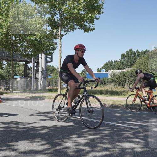 09.08.2026 - GEWOBA Citytriathlon Bremen Michael Burmester http://msf.ph/oto/9952684 09.08.2026 14:09:17 Radfahren 32, 78, 140, 170, 181, 185, 187, 189 meine-sportfotos.de