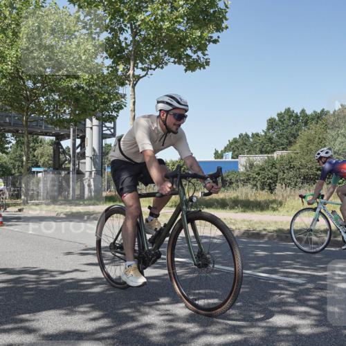 09.08.2026 - GEWOBA Citytriathlon Bremen Michael Burmester http://msf.ph/oto/9952706 09.08.2026 14:09:34 Radfahren 15, 29, 77, 78, 141, 164, 168, 178, 189 meine-sportfotos.de