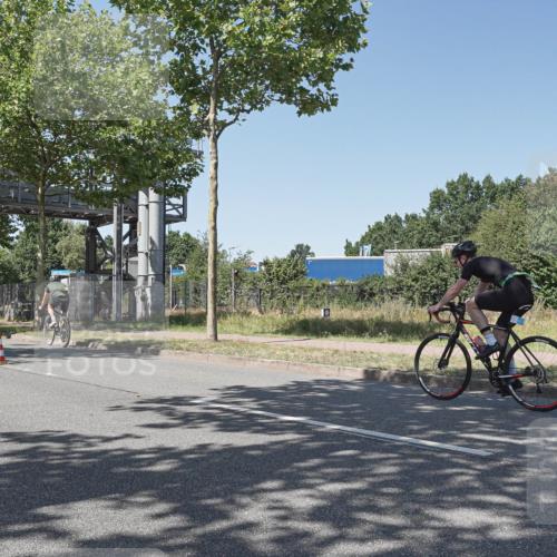 09.08.2026 - GEWOBA Citytriathlon Bremen Michael Burmester http://msf.ph/oto/9952783 09.08.2026 14:10:49 Radfahren 50, 71, 72, 137 meine-sportfotos.de