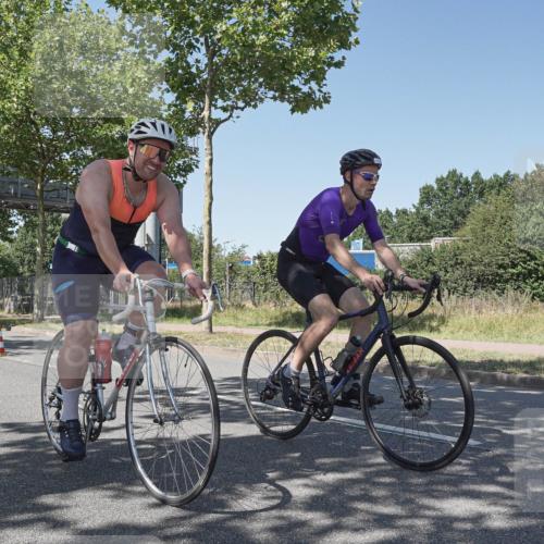09.08.2026 - GEWOBA Citytriathlon Bremen Michael Burmester http://msf.ph/oto/9952838 09.08.2026 14:11:31 Radfahren 13, 26, 76, 84, 85, 92, 111, 114, 117, 118, 124, 125, 128, 129, 143, 155 meine-sportfotos.de