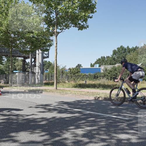 09.08.2026 - GEWOBA Citytriathlon Bremen Michael Burmester http://msf.ph/oto/9952858 09.08.2026 14:11:56 Radfahren 44, 151, 350 meine-sportfotos.de