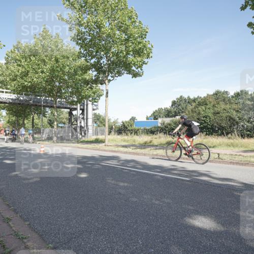 09.08.2026 - GEWOBA Citytriathlon Bremen Michael Burmester http://msf.ph/oto/9952875 09.08.2026 10:34:56 Radfahren 95, 137, 207, 209, 399, 439, 461, 501, 513, 514, 521 meine-sportfotos.de