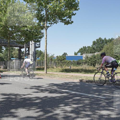 09.08.2026 - GEWOBA Citytriathlon Bremen Michael Burmester http://msf.ph/oto/9952957 09.08.2026 14:13:13 Radfahren 2, 38, 54, 82, 279, 304 meine-sportfotos.de