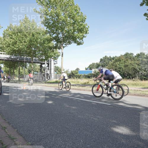 09.08.2026 - GEWOBA Citytriathlon Bremen Michael Burmester http://msf.ph/oto/9952990 09.08.2026 10:35:54 Radfahren 17, 29, 89, 107, 109, 119, 123, 151, 153, 167, 187, 201, 241, 444, 462, 466, 471, 494, 509 meine-sportfotos.de